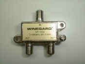 Winegard_SP-1002_ Splitter.jpg (55521 bytes)